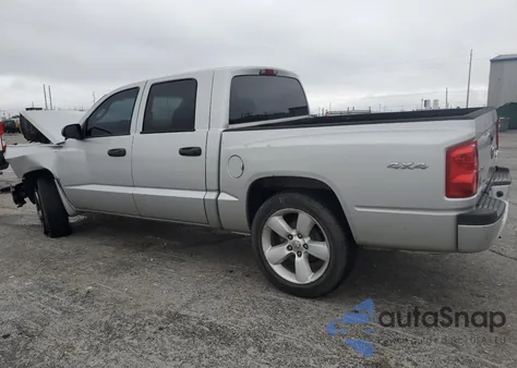 2011 Dodge Dakota Slt z USA, uszkodzony, nr VIN 1D7RW3GK6BS624090